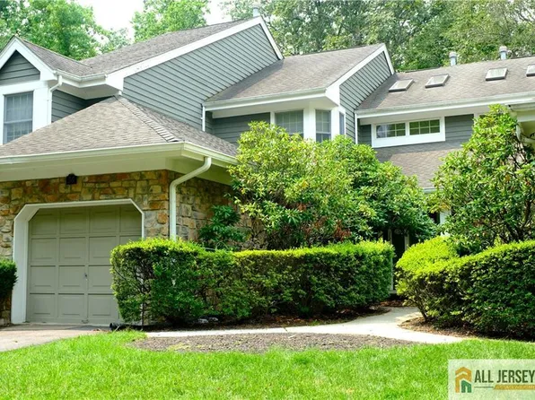 56 Coriander Dr S, Princeton, NJ 08540