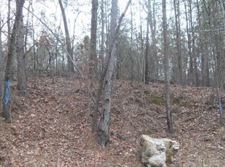 15 Hillside Dr, Rossville, GA 30741