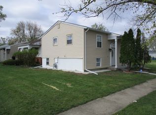 597 N Illinois Ave, Kankakee, IL 60901