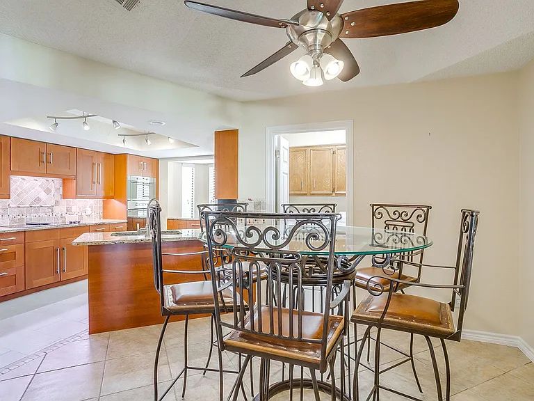 4013 Timberidge Dr — Photo 17