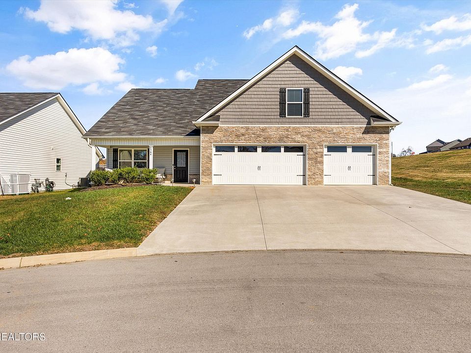 1st image of 6564 Cara Cade Ln