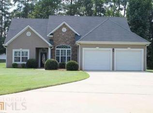 357 Glouchester Dr, Locust Grove, GA 30248
