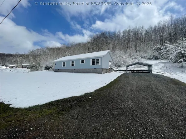 290 Mountain View Dr, Flatwoods, WV 26621