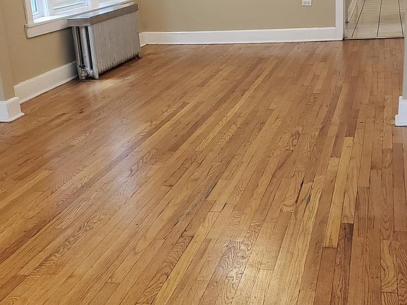 4th image of 4844 N Tripp Ave #1