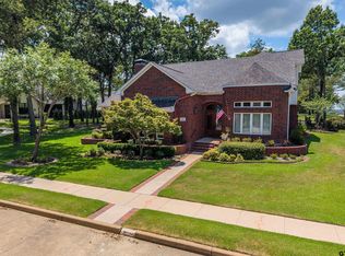 100 Red Oak Ct, Bullard, TX 75757