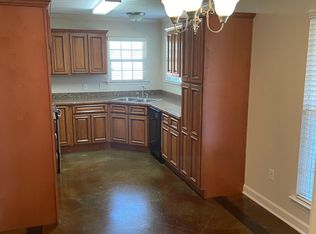 1075 French Dr, Conway, AR 72034