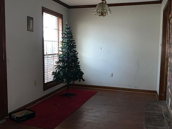 3rd image of 6760 Kirby Lawn Cv