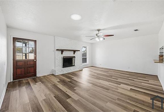 5th image of 1661 Juniper Ln