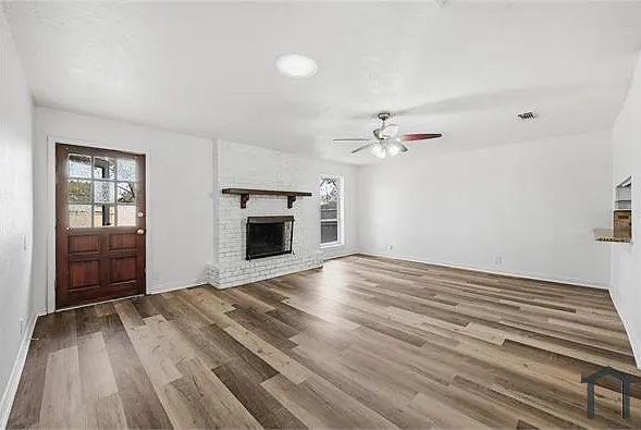 1661 Juniper Ln — Photo 5
