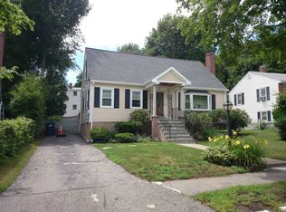 107 Running Brook Rd, West Roxbury, MA 02132