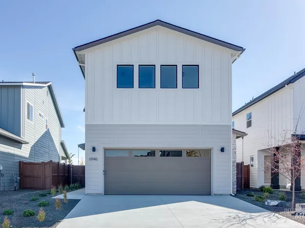 6946 S Chinook Ave, Boise, ID 83709