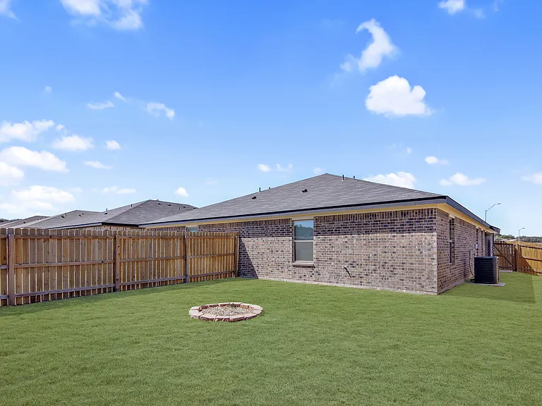 105 Wind Ridge Dr, Copperas Cove — Photo 11