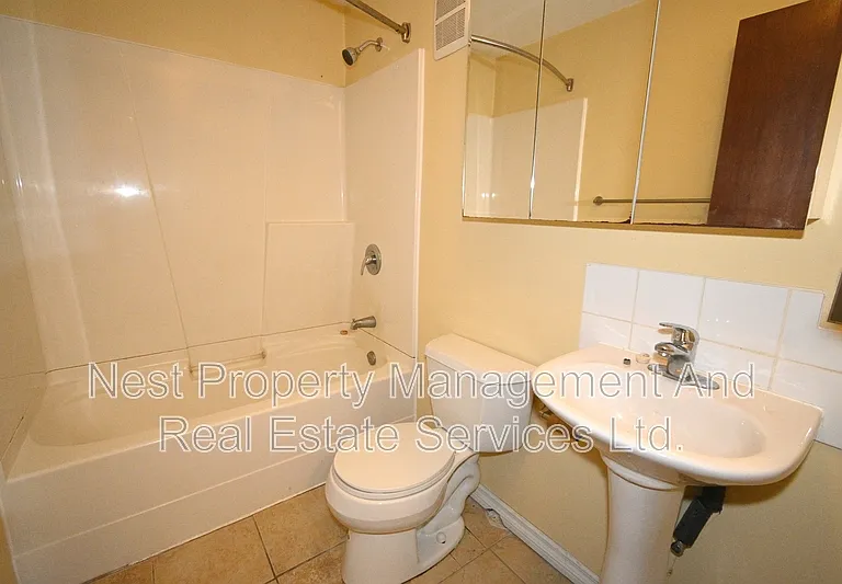 41 Moore St #A — Photo 11