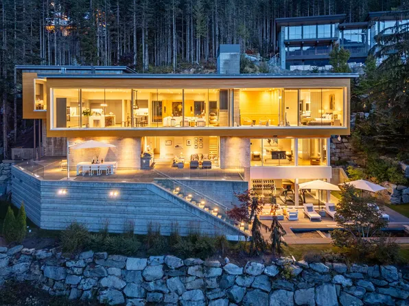 2980 Trails End Ln, Whistler, BC V8E 0L6