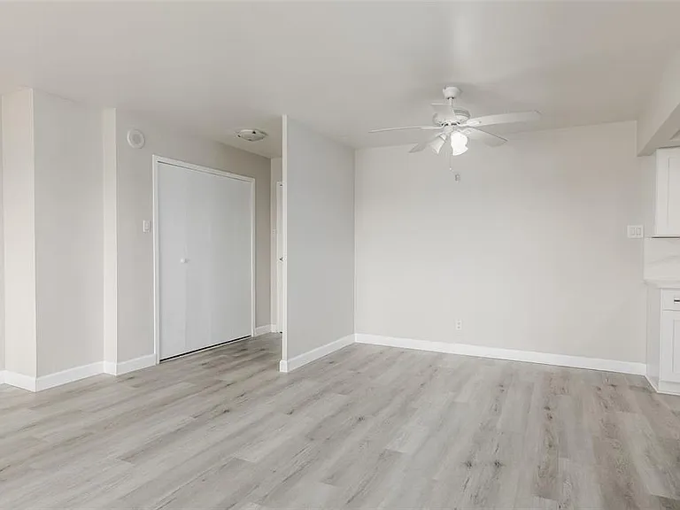 10355 Paradise Blvd #213 — Photo 20