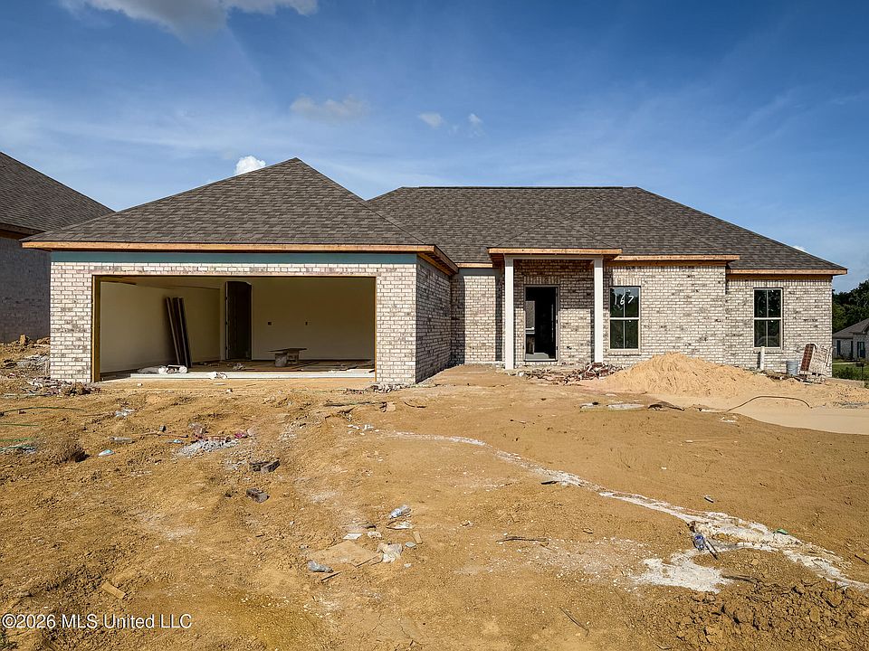 1st image of 1300 Elderberry Ln