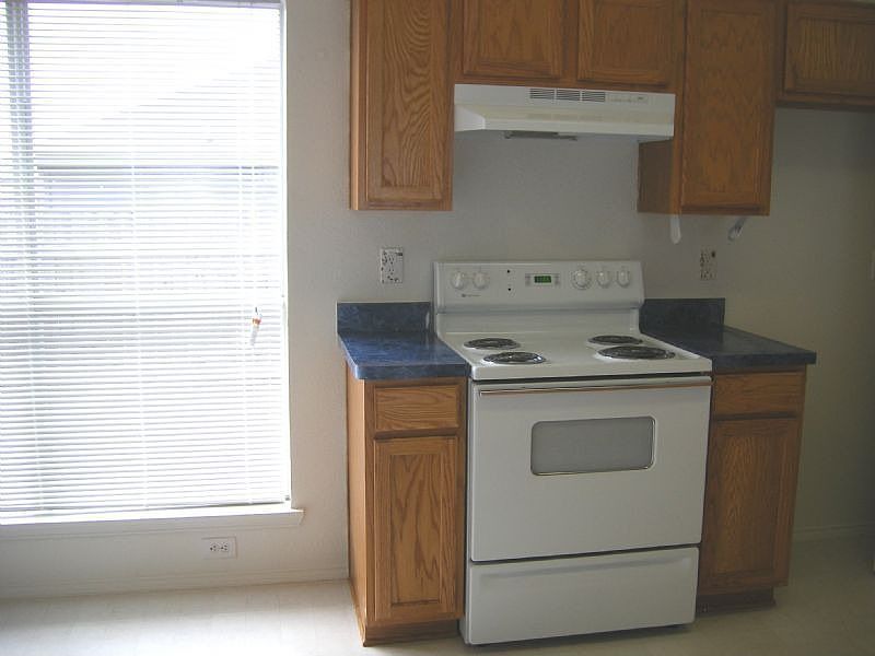 1st image of 10621 Copperwood Ln