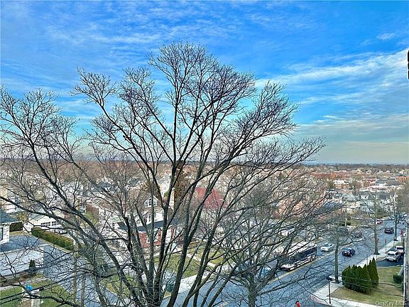 4th image of 360 Westchester Ave APT 420