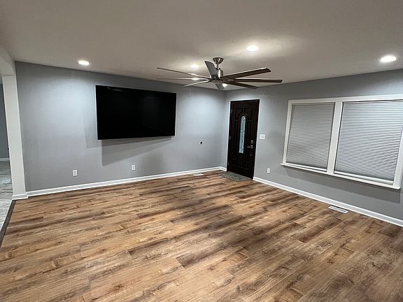 3rd image of 7638 E 37th Pl