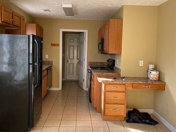 5th image of 2730 Cliffside Dr