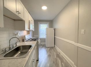 15 Huss Ct APT 105, Lynn, MA 01905