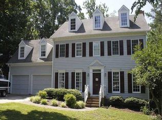 402 Autumngate Dr, Cary, NC 27518