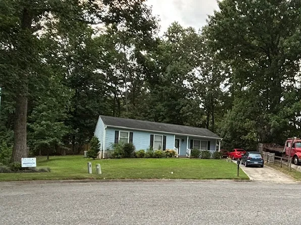 6 Spicers Ct, Durham, NC 27705