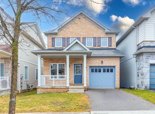 10 Sandgate St, Whitby, ON L1R0L2