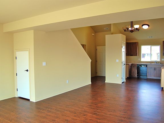4th image of 1317 W Century St