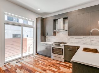 328 Potts Pl, Philadelphia, PA 19123