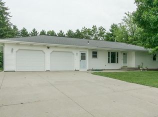 700 E Robins Rd, Marion, IA 52302