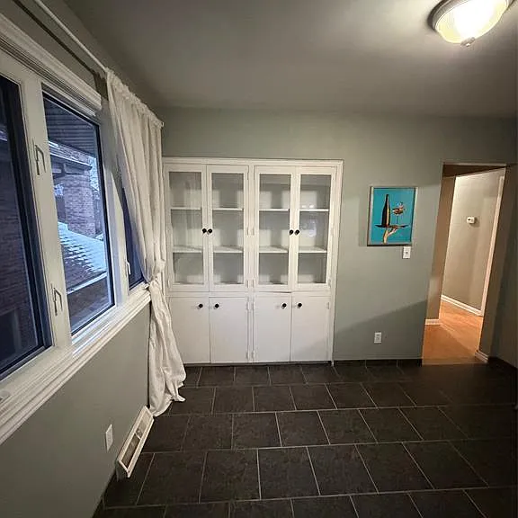 721 Devonshire Rd — Photo 22