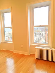 Rented by Rapid Realty Cobble Hill