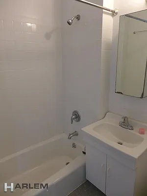 Rented by Harlem Lofts | media 13