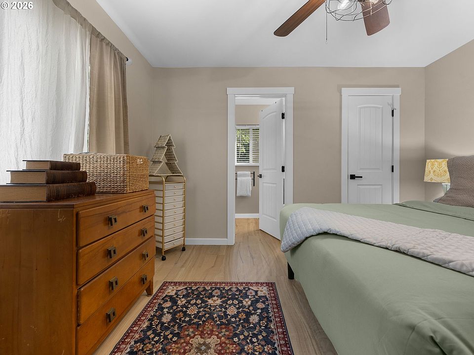 16th image of 65121 E Lupine Dr