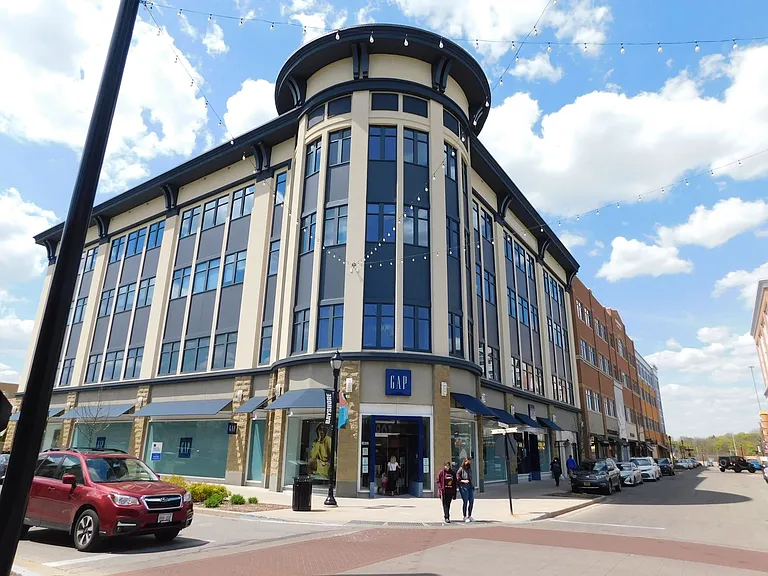 Bayshore Place — Photo 12