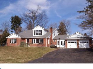 32 Bright Rd, Hatboro, PA 19040