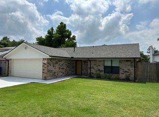 1816 Schooner Dr, Norman, OK 73072