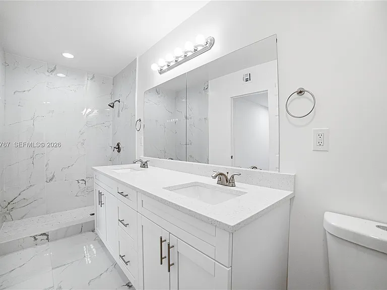 5201 Yellow Pine Ln — Photo 18