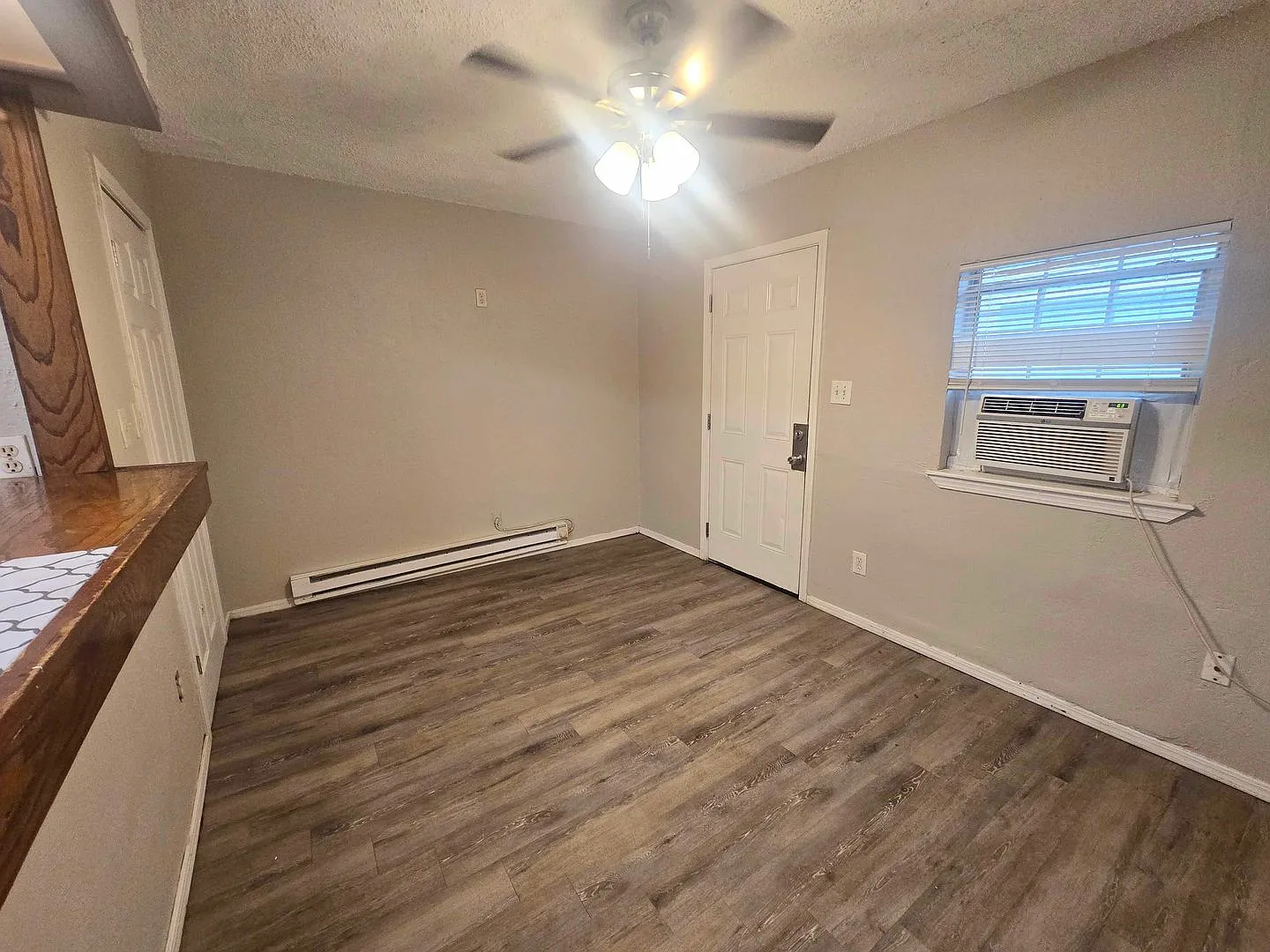 2308 NW 12th St — Photo 3