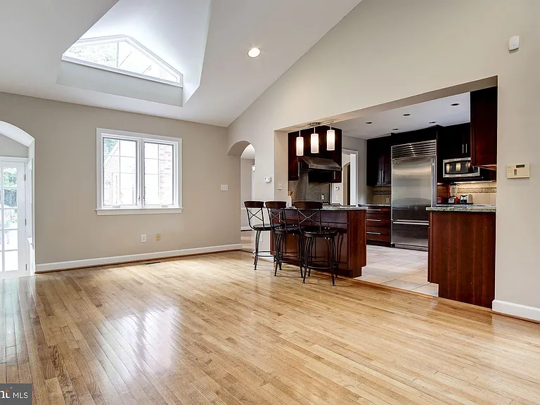 5013 Brookdale Rd — Photo 8