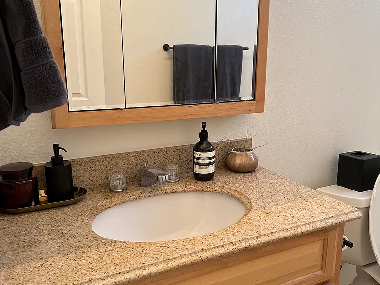 31568 Agoura Rd #6 — Photo 13