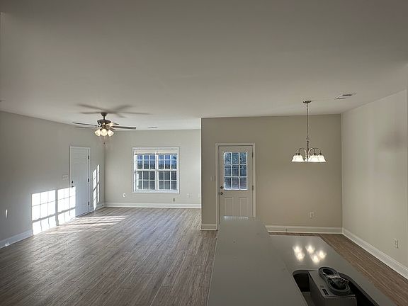 2nd image of 125 Wiltshire Dr #125