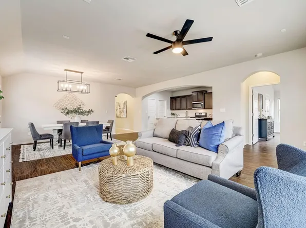 212 Durata Dr, San Marcos, TX 78666