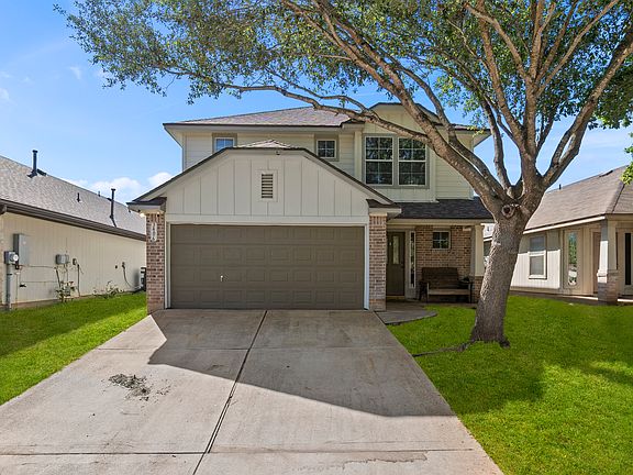 2nd image of 3406 Barksdale Dr