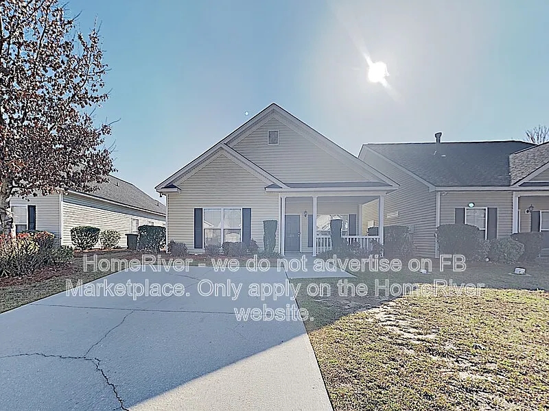 3 bed, 2.0 bath, 1307 sqft, $1,750 — Photo 1