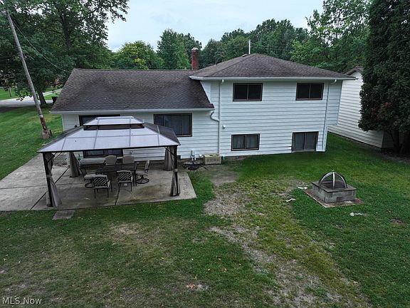 4th image of 23641 Harms Rd