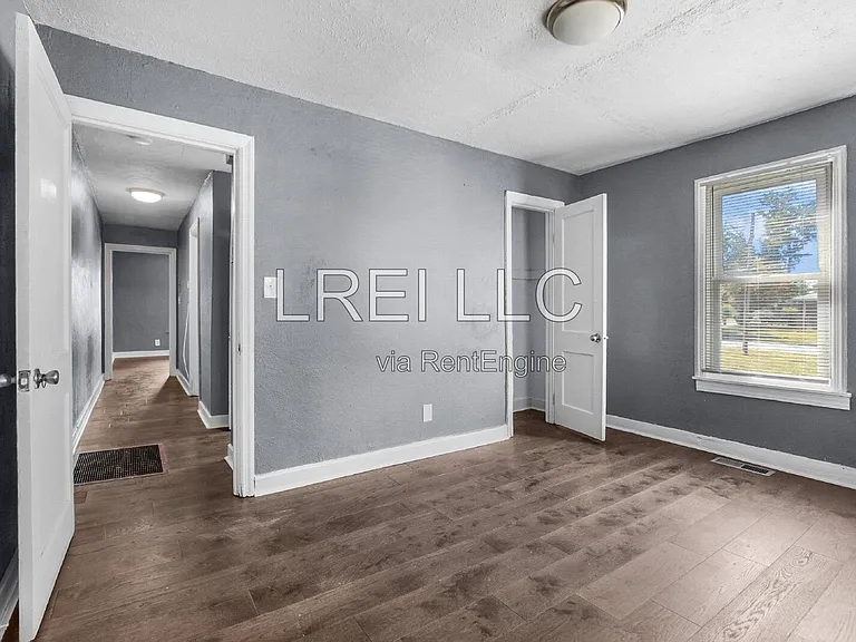 1443 S 32nd St #2 — Photo 6