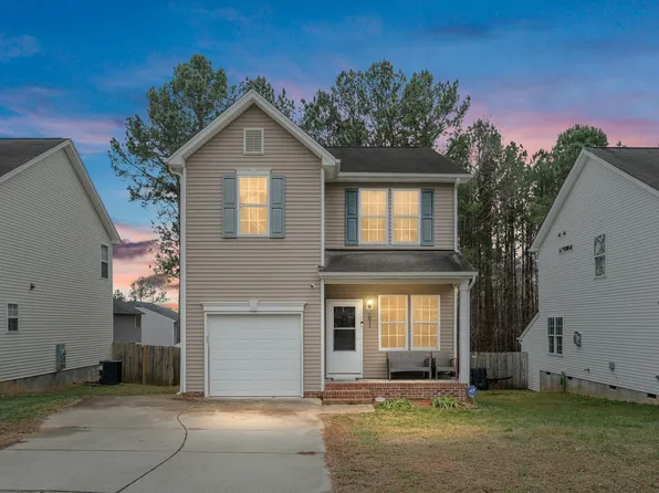 2811 Erinridge Rd, Raleigh, NC 27610