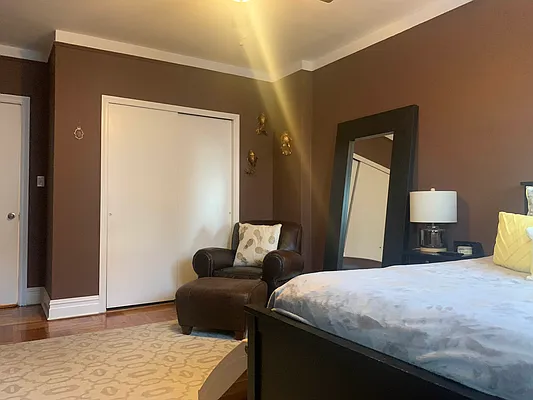 Rented by Yup Realty LLC | media 41